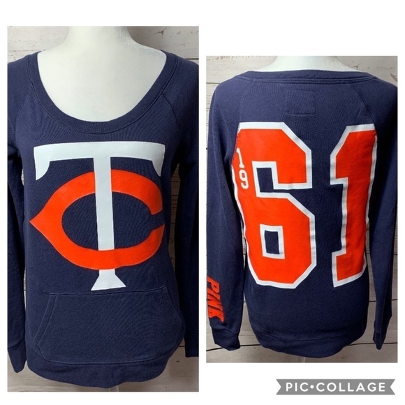 NWOT PINK VS TC Twins Crewneck Sweater Medium - Picture 1 of 6
